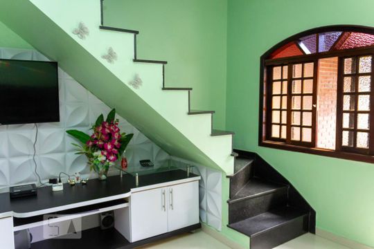 Casa à venda com 4 quartos, 220m² em Jardim Valdibia, São Bernardo do Campo