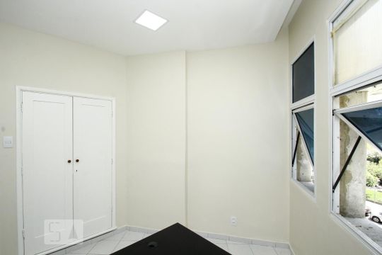 Quarto de apartamento à venda com 1 quarto, 35m² em Centro, Rio de Janeiro