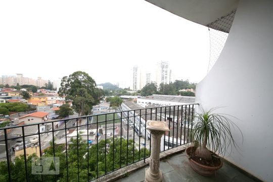 Varanda de apartamento à venda com 3 quartos, 120m² em Jardim Umuarama, São Paulo