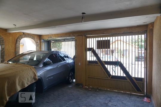 Garagem de casa à venda com 4 quartos, 220m² em Parque Artur Alvim, São Paulo