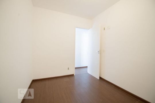 quarto 1 de apartamento para alugar com 2 quartos, 60m² em Swift, Campinas