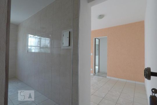 Entrada Cozinha de apartamento para alugar com 2 quartos, 60m² em Jardim São Savério, São Paulo