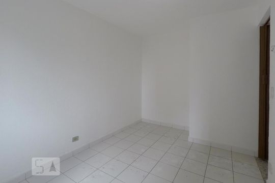 Quarto 2 de apartamento para alugar com 2 quartos, 60m² em Jardim São Savério, São Paulo