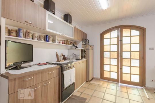 Cozinha de casa à venda com 1 quarto, 40m² em Protásio Alves, Porto Alegre