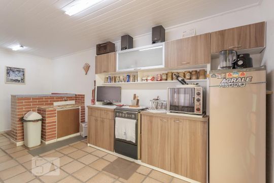 Cozinha de casa à venda com 1 quarto, 40m² em Protásio Alves, Porto Alegre