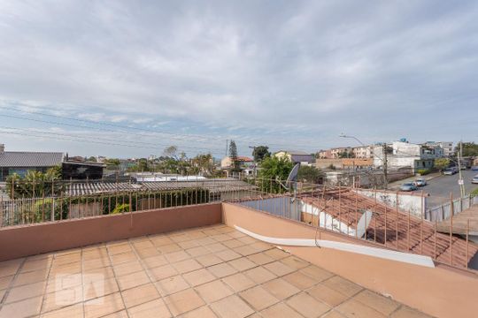 Varanda de casa à venda com 1 quarto, 40m² em Protásio Alves, Porto Alegre