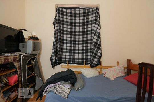 Quarto 1 de casa à venda com 3 quartos, 50m² em Benfica, Rio de Janeiro