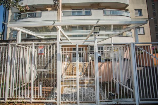 Fachada de apartamento para alugar com 1 quarto, 40m² em Vila Guarani (z Sul), São Paulo