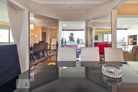 Sala de Jantar de apartamento para alugar com 5 quartos, 230m² em Jardim Fonte do Morumbi, São Paulo