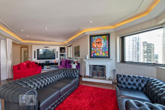 Apartamento para alugar com 5 quartos, 230m² em Jardim Fonte do Morumbi, São Paulo