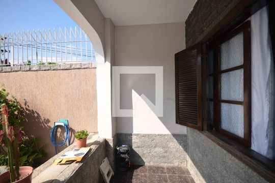 Varanda da Sala de casa para alugar com 3 quartos, 330m² em Praça Seca, Rio de Janeiro