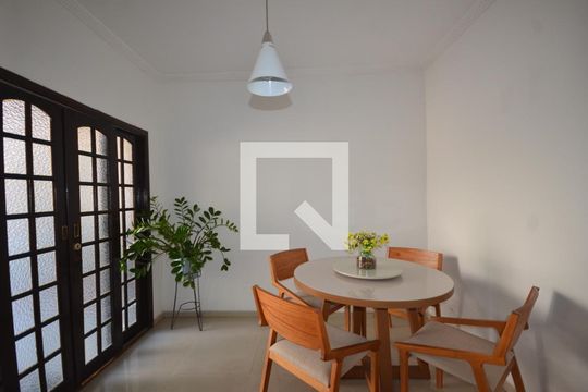 Sala de Jantar de casa para alugar com 3 quartos, 330m² em Praça Seca, Rio de Janeiro