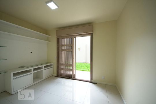 Quarto 2 de apartamento à venda com 2 quartos, 60m² em Hamburgo Velho, Novo Hamburgo