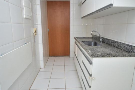 Cozinha de apartamento para alugar com 3 quartos, 70m² em Sul (águas Claras), Brasília