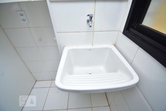 Área de Serviço de apartamento para alugar com 3 quartos, 70m² em Sul (águas Claras), Brasília