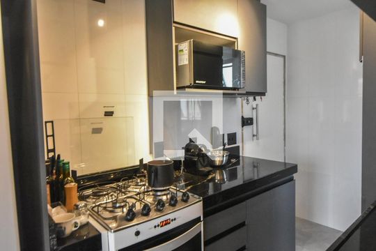 Cozinha de apartamento à venda com 2 quartos, 75m² em Brooklin Paulista, São Paulo