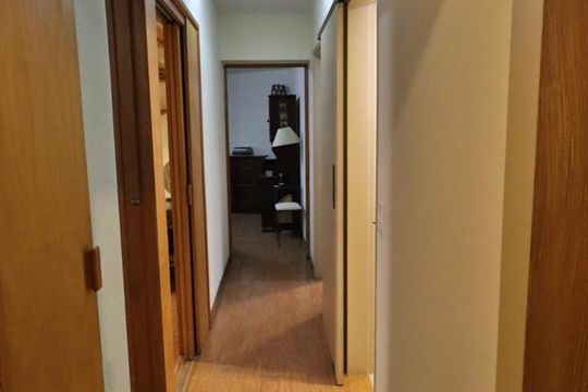 Corredor de apartamento para alugar com 3 quartos, 105m² em Cerqueira César, São Paulo
