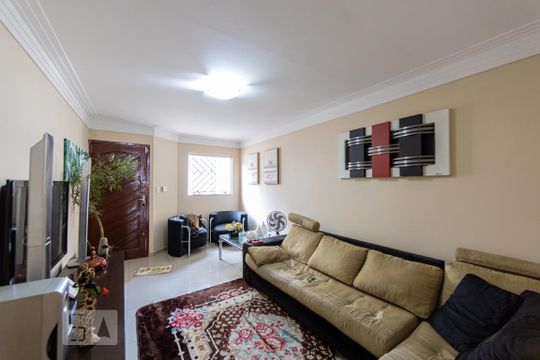 Casa para alugar com 3 quartos, 190m² em Vila Mafra, São Paulo