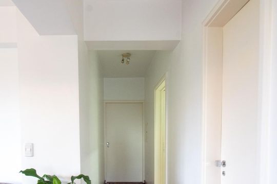 Corredor de apartamento à venda com 3 quartos, 200m² em Higienópolis, Porto Alegre