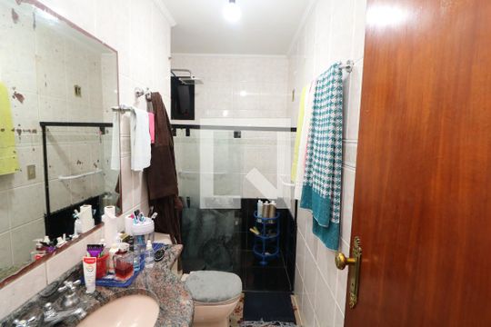 Banheiro de apartamento à venda com 3 quartos, 110m² em Vila Santa Clara, São Paulo