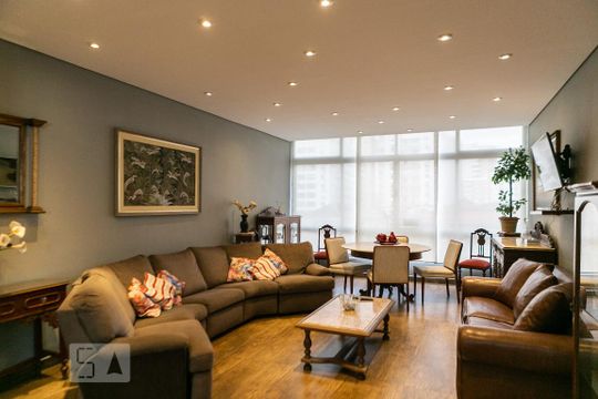 Apartamento para alugar com 4 quartos, 140m² em Boqueirão, Santos