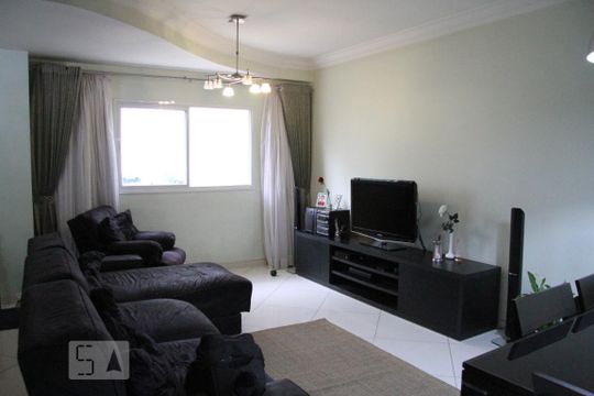 Casa à venda com 3 quartos, 250m² em Jardim Avelino, São Paulo