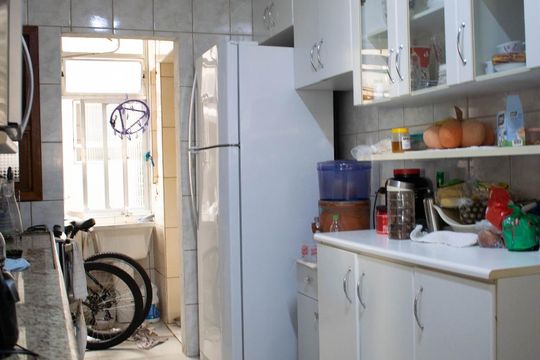 Cozinha de apartamento à venda com 3 quartos, 127m² em Santana, Porto Alegre