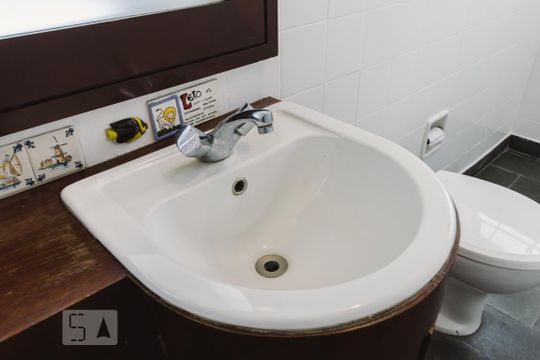 Banheiro 2 Pia de apartamento para alugar com 3 quartos, 120m² em Perdizes, São Paulo
