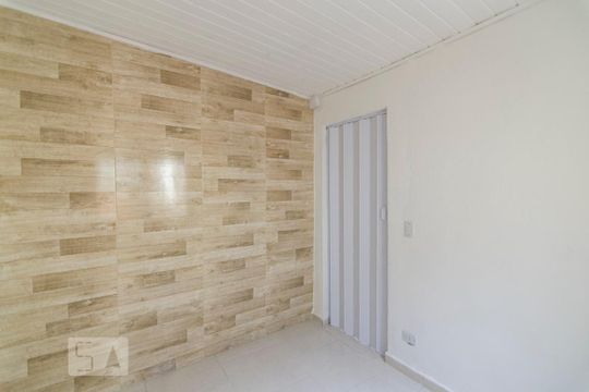 Quarto 1 de casa para alugar com 2 quartos, 60m² em Vila Bela Vista, Santo André