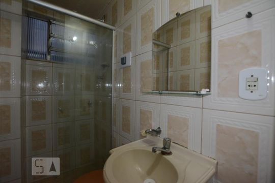 Banheiro Social de apartamento à venda com 2 quartos, 55m² em Irajá, Rio de Janeiro