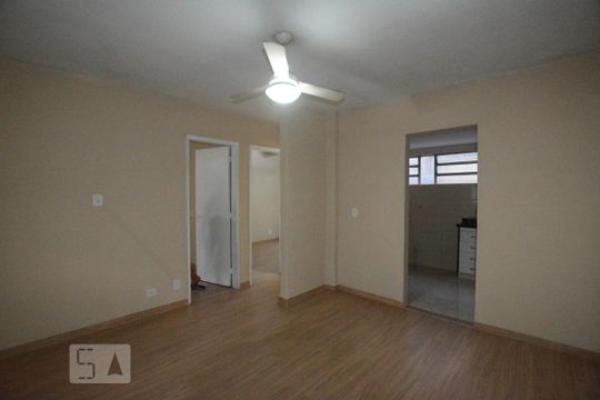 Sala de apartamento à venda com 2 quartos, 55m² em Irajá, Rio de Janeiro
