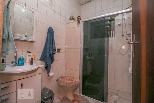 Banheiro Casa 1 de casa à venda com 4 quartos, 215m² em Parque da Vila Prudente, São Paulo