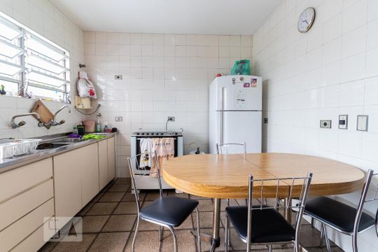 Cozinha de casa à venda com 4 quartos, 287m² em Vila São Paulo, São Paulo