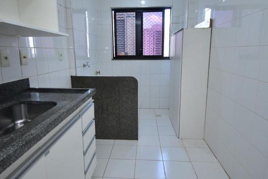 Cozinha de apartamento para alugar com 3 quartos, 70m² em Sul (águas Claras), Brasília