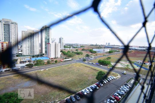 Vista do Quarto 3 de apartamento para alugar com 3 quartos, 70m² em Sul (águas Claras), Brasília