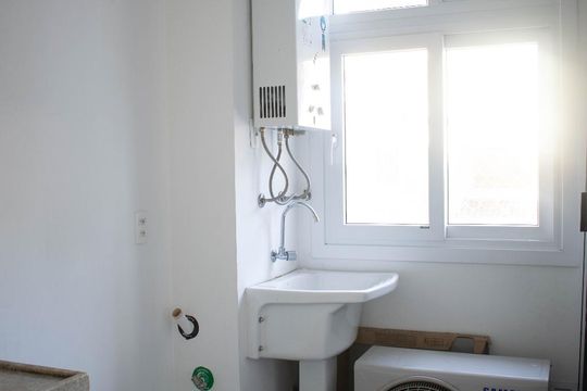 Cozinha de apartamento à venda com 2 quartos, 62m² em Glória, Porto Alegre