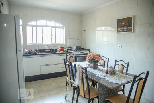 Cozinha de casa à venda com 3 quartos, 221m² em Osvaldo Cruz, São Caetano do Sul