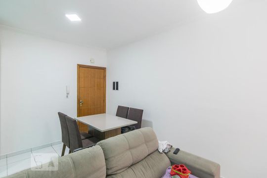 Sala de apartamento para alugar com 2 quartos, 50m² em Parque Oratório, Santo André