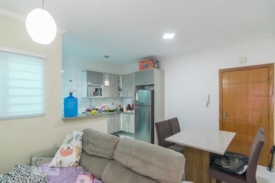 Sala de apartamento para alugar com 2 quartos, 50m² em Parque Oratório, Santo André