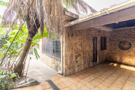 Garagem de casa à venda com 4 quartos, 250m² em Vila Silvia, São Paulo