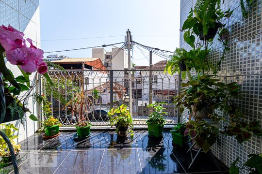 Varanda da Suite de apartamento para alugar com 2 quartos, 70m² em Fonseca, Niterói