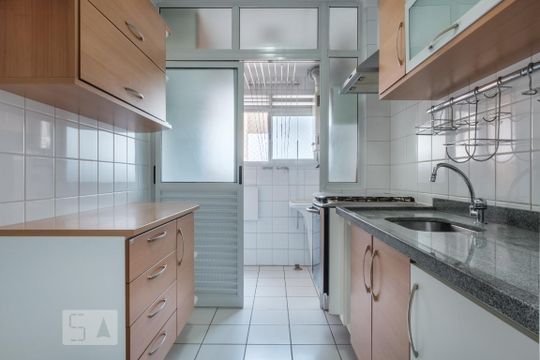 Cozinha de apartamento para alugar com 3 quartos, 77m² em Mooca, São Paulo