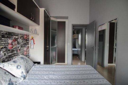 Quarto de casa de condomínio à venda com 3 quartos, 85m² em Vila Nova Cachoeirinha, São Paulo