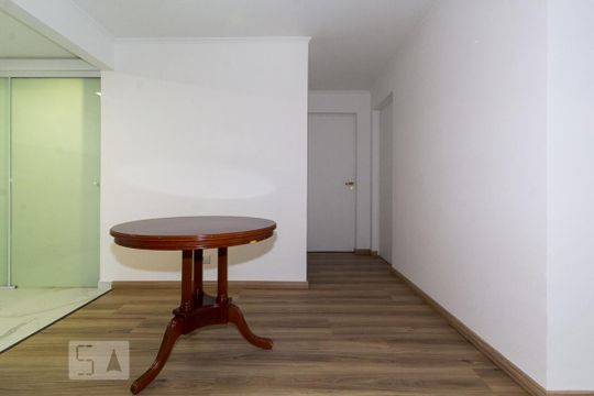Sala de apartamento para alugar com 2 quartos, 65m² em Bigorrilho, Curitiba