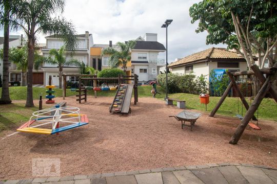 Área Comum - Playground de casa de condomínio à venda com 3 quartos, 240m² em Jardim Leopoldina, Porto Alegre
