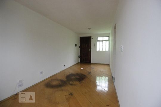Sala de apartamento para alugar com 2 quartos, 60m² em Conjunto Residencial José Bonifácio, São Paulo