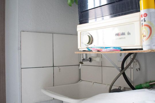 Área de Serviço de apartamento para alugar com 2 quartos, 43m² em Vila Nova, Porto Alegre