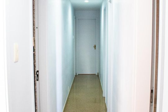 Corredor  de apartamento para alugar com 4 quartos, 167m² em Tijuca, Rio de Janeiro