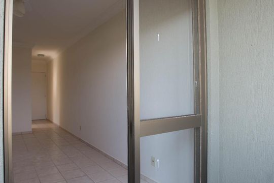 Varanda da sala de apartamento para alugar com 3 quartos, 80m² em Alto da Boa Vista, Ribeirão Preto