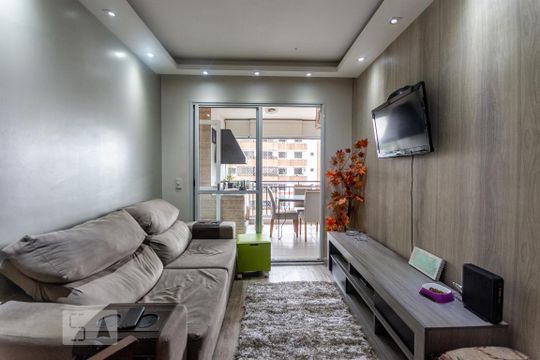 Apartamento para alugar com 3 quartos, 80m² em Vila Maria Baixa, São Paulo